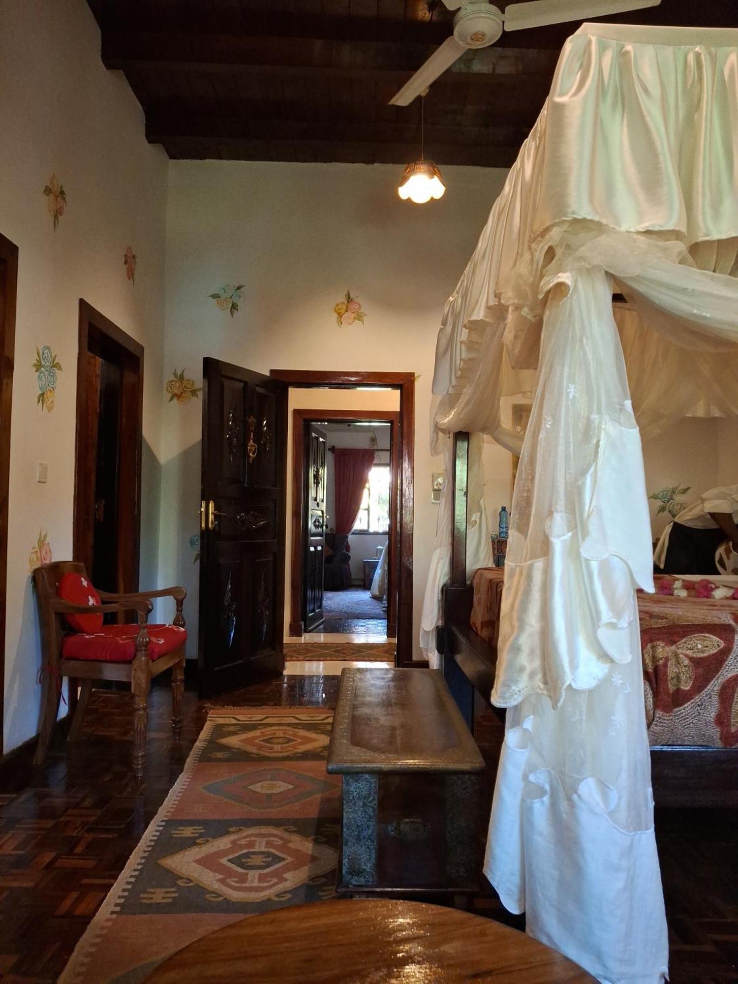 African House Resort Malindi Exterior photo